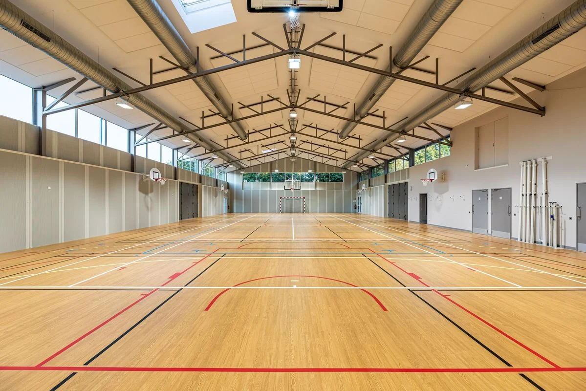 Intérieur salle des fêtes Bonrepos-Sur-Aussonnelle